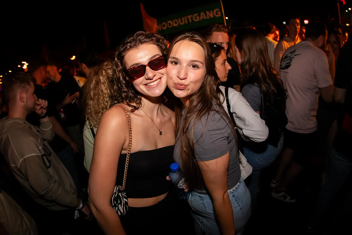 Sfeer op het festivalterrein